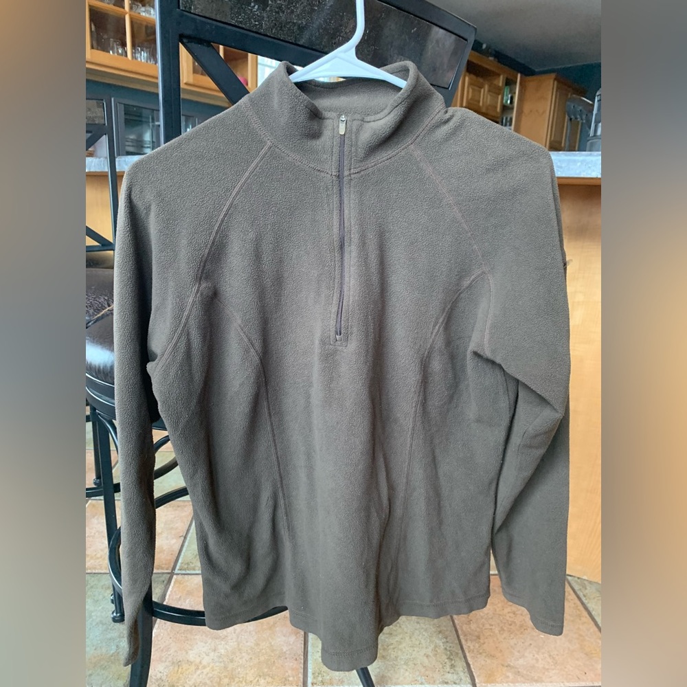 L.L. Bean Cocoa Quarter-zip. Size Small. Regular fit. Has a pocket on sleeve!
